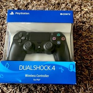 PlayStation 4 controller DualShock 4.